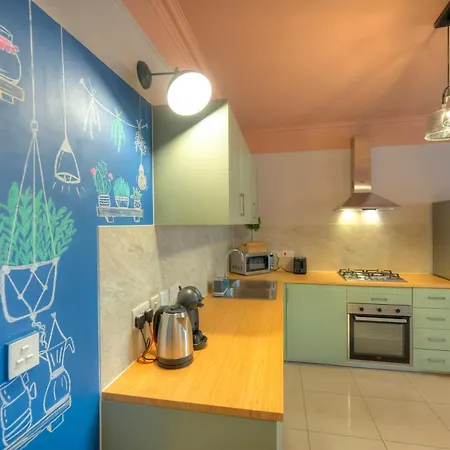 Beautifully Furnished, Cosy 2bedroom Flat Goslm-12 Appartamento Sliema